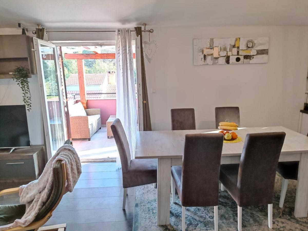 Apartman Brigita Apartment Biograd Na Moru Ngoại thất bức ảnh