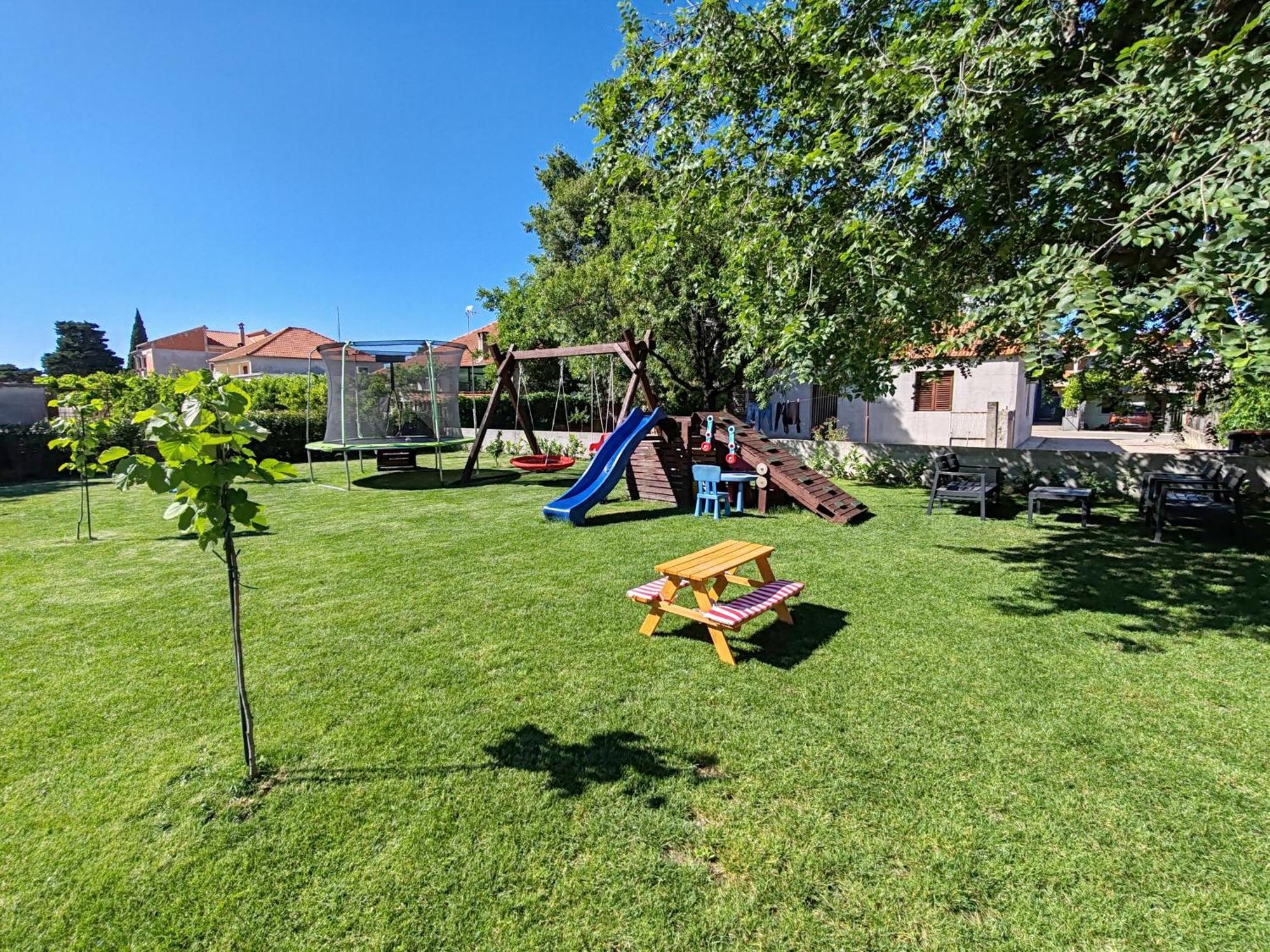 Apartman Brigita Apartment Biograd Na Moru Ngoại thất bức ảnh